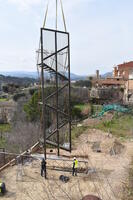 L'Ajuntament comença els treballs d'instal·lació de l'escala de vianants del camí de la Creu del Tort